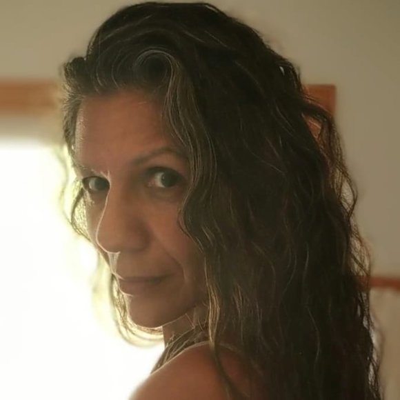 Meet your Posher, Chela - Picture 1 of 1